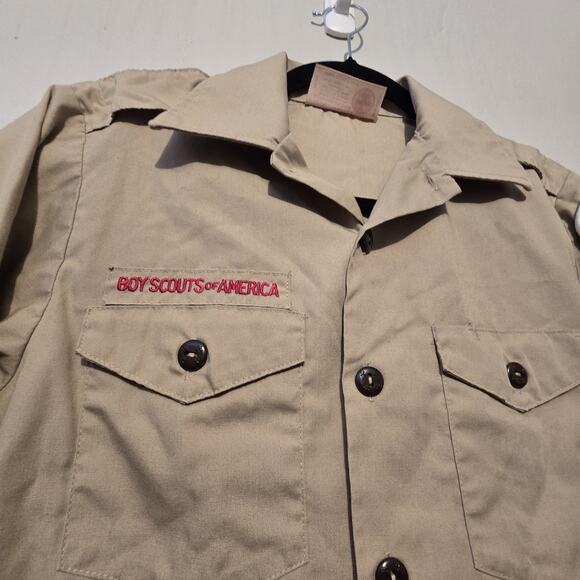 Boy Scouts America BSA Tan Uniform Shirt Youth LG Patches Northeast Illinois USA - Picture 3 of 12
